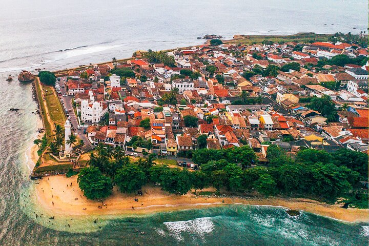 Scenic Galle by Airplane from Koggala Airport (KCT) - Photo 1 of 6